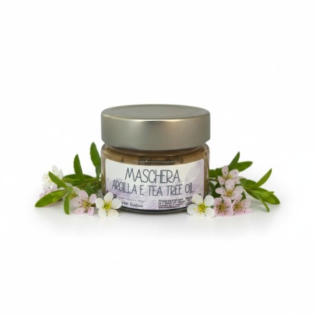 Maschera di argilla e tea tree oil