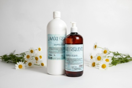 Shampoo per lavaggi frequenti, con camomilla e olio di lino